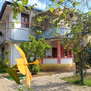 Johnson's - Ecohouseboat ***** Alappuzha